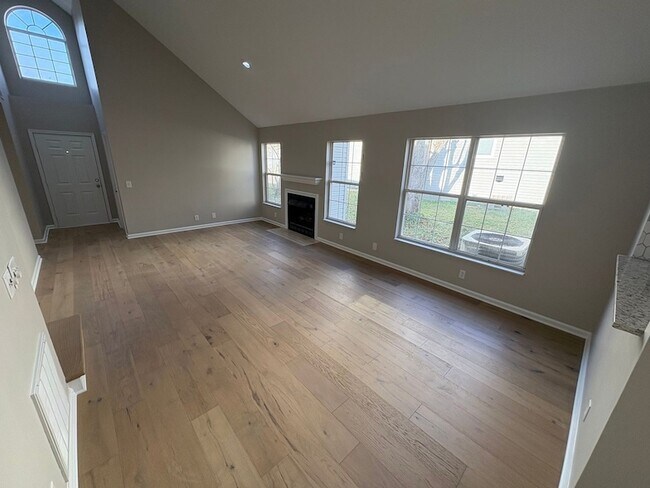 Photo - 5504 Knollcrest Ct