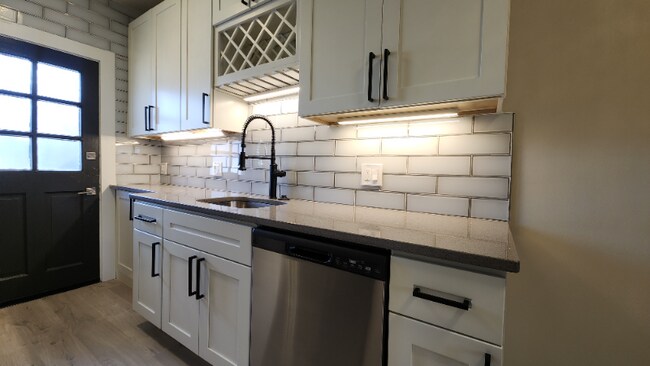 Photo - 7507 Oxford Dr Unit 3rd floor