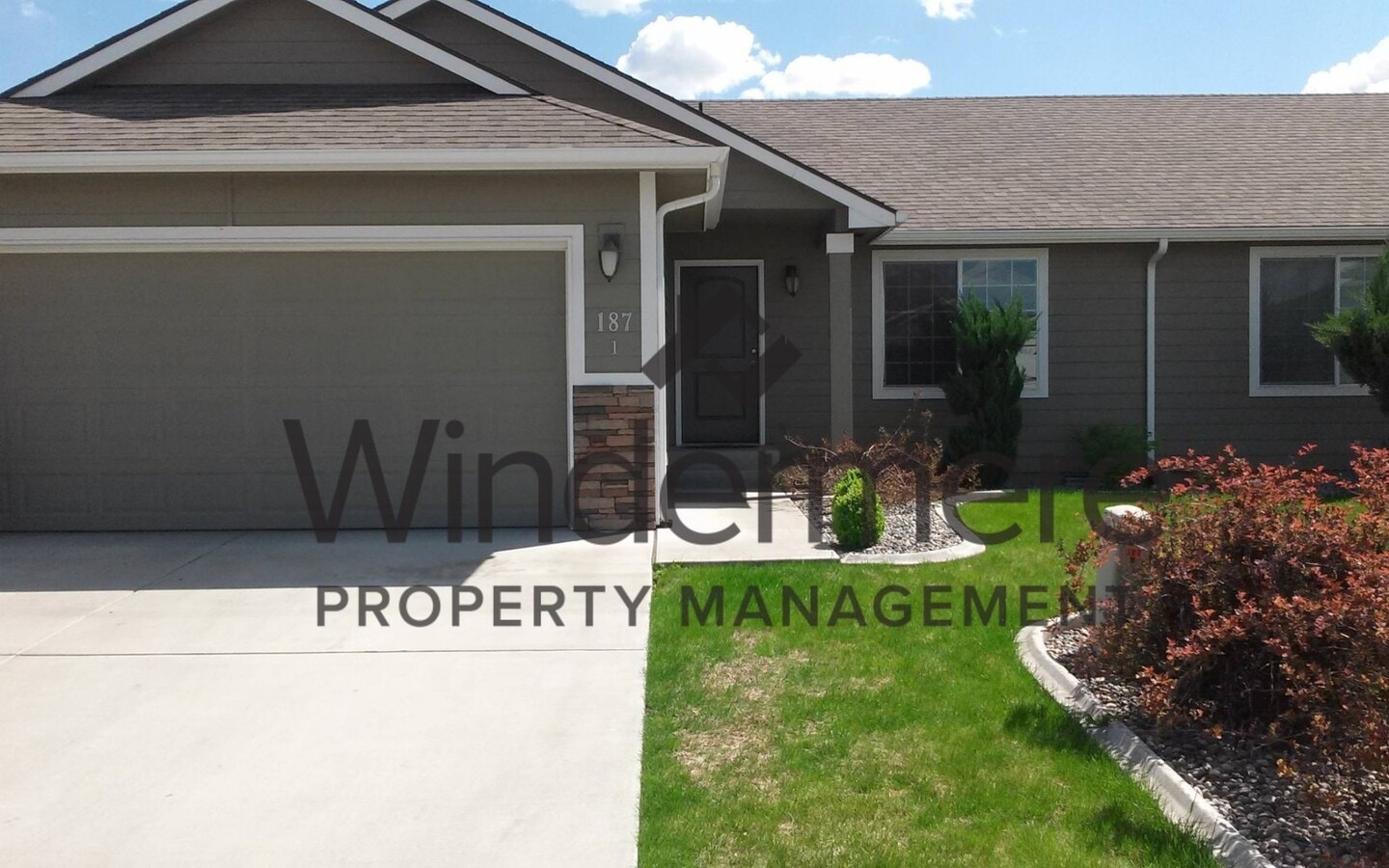 Maria187-1 - Maria187-1 Unit 187 NW Maria St #1