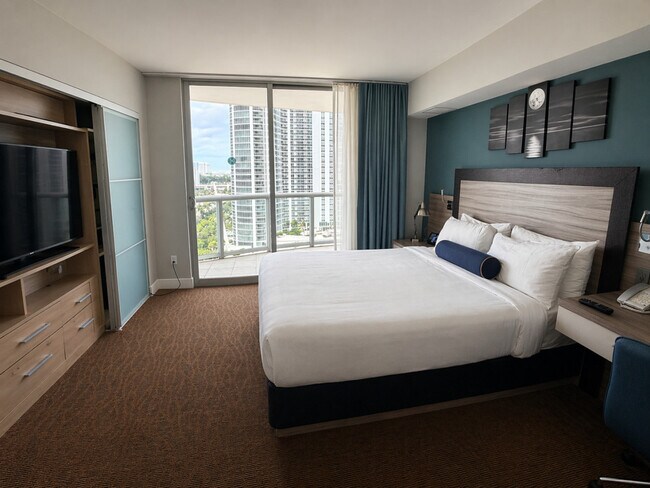 18683 Collins Ave Unit SI ID1523611P