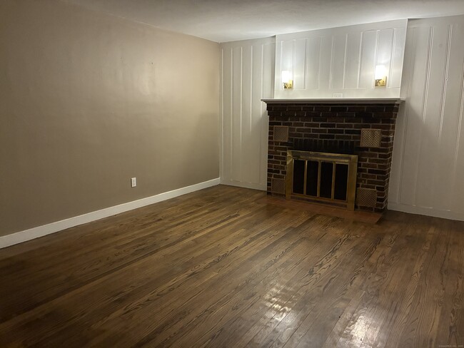 Photo - 10 Keller Ave