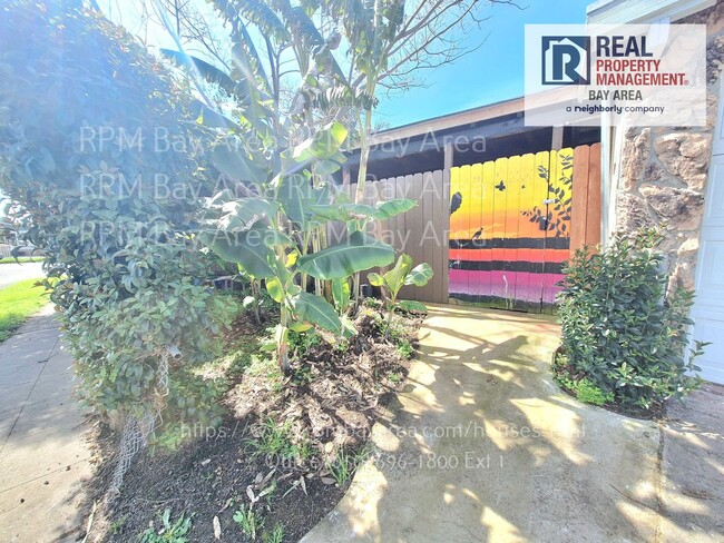 Photo - 1621 Sumatra St Apartamento Unidad 1621 Sumatra St #B