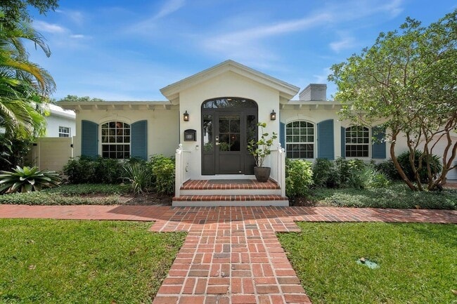 Photo - 302 NW 16th St