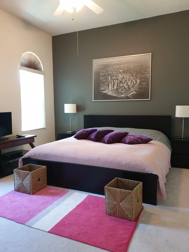 Photo - 10768 Waterford Pl