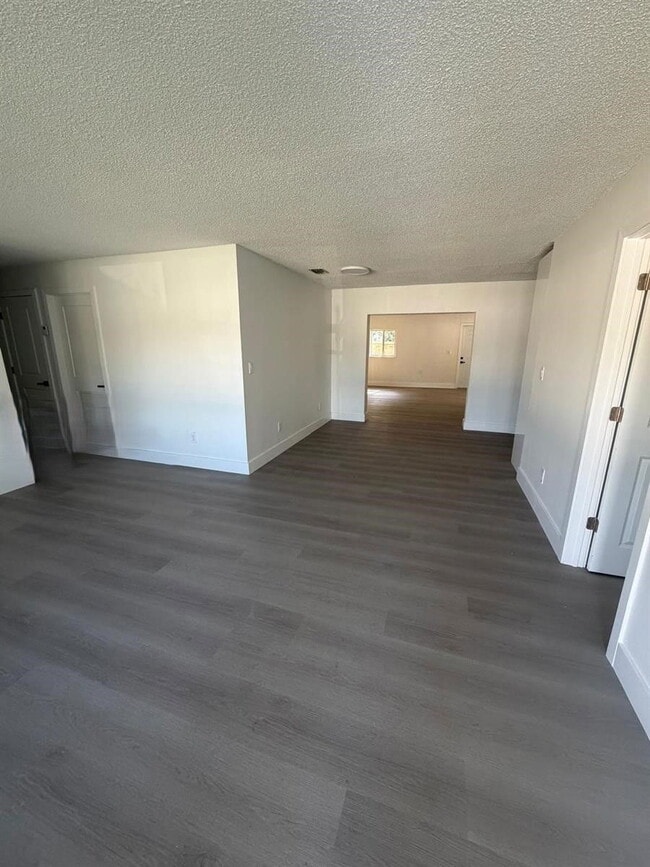 Photo - 3860 NW 208th St