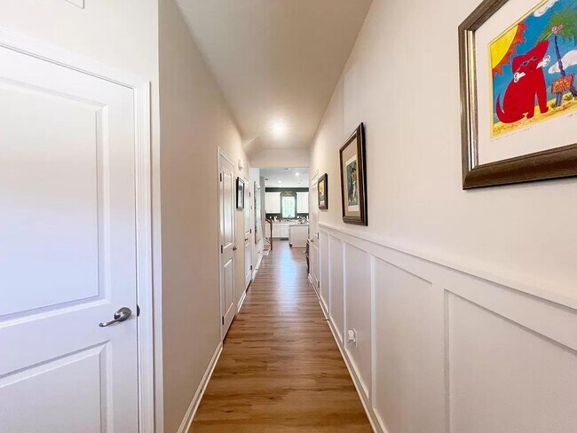 Photo - 100 Lilywood Ct