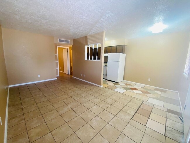 Photo - 1 Bedroom 1 bath unit available now! Unit LCO Foster Rd.