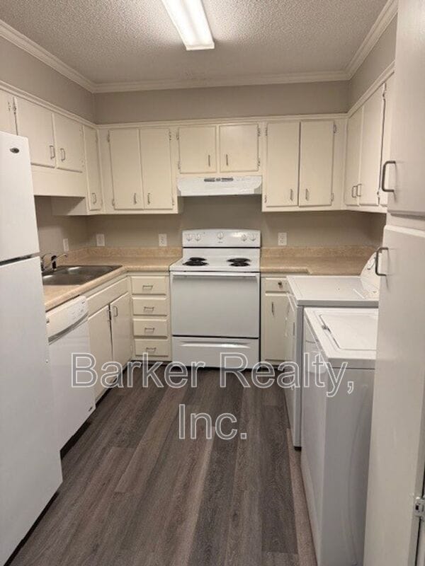 Photo - 203 E Ransom St