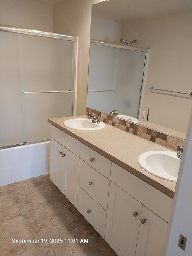 Photo - 2050 NW Yohn Ranch Dr