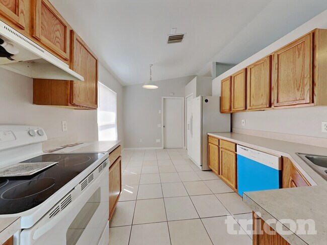 Photo - 12420 Tree Pointe Ct