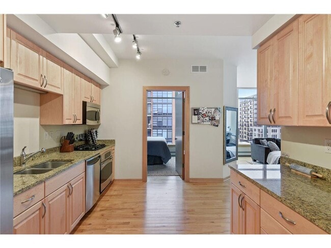 Photo - 215 10th Ave S Unit 735