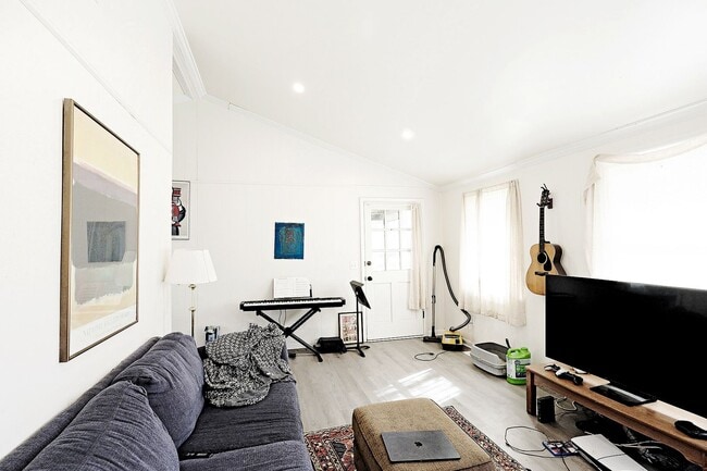 Photo - Pet-Friendly Crozet Cottage