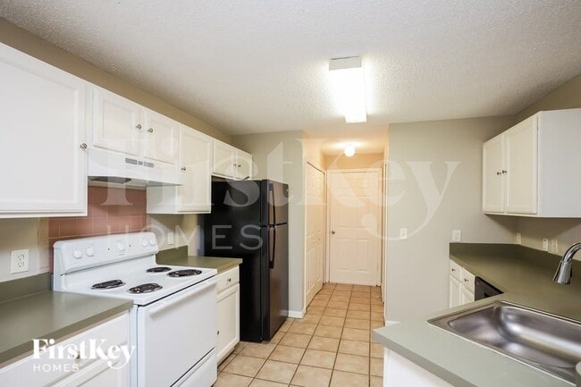 Photo - 415 Calhoun St