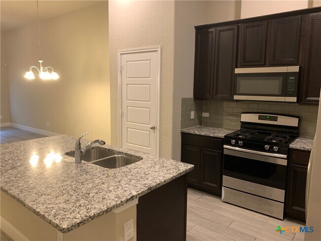 Photo - 1205 Old FM 306