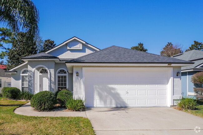 Building Photo - 842 S Lilac Loop Rental