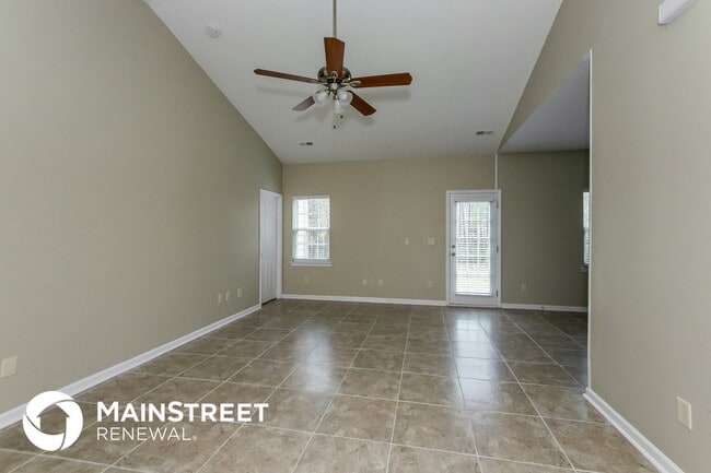 Photo - 4704 Waterbell Ln