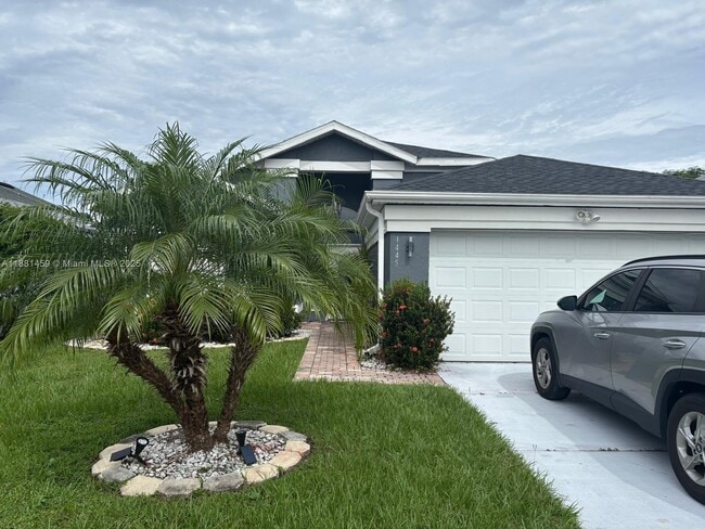 Photo - 1445 Avleigh Cir