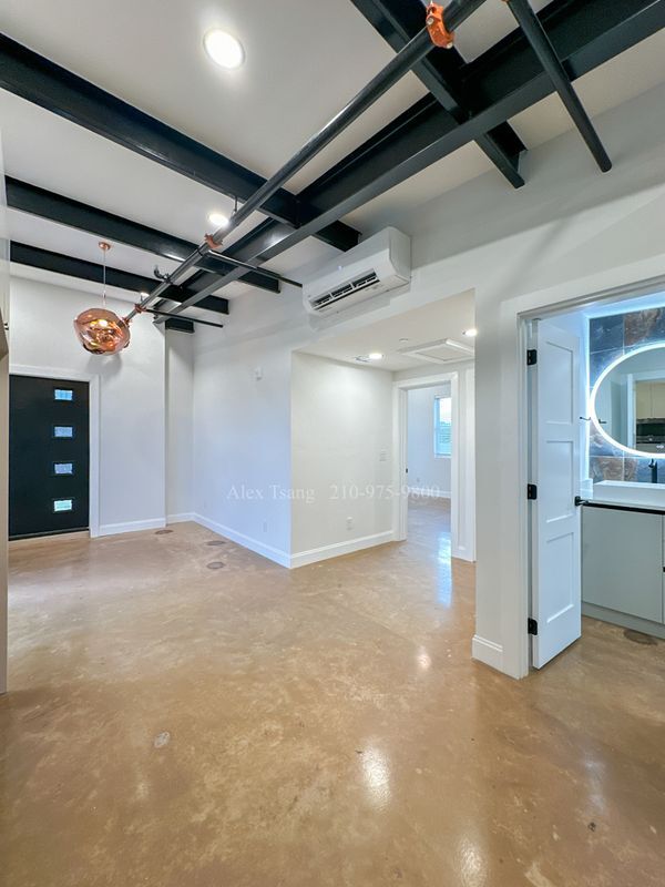 Photo - 630 Montana St