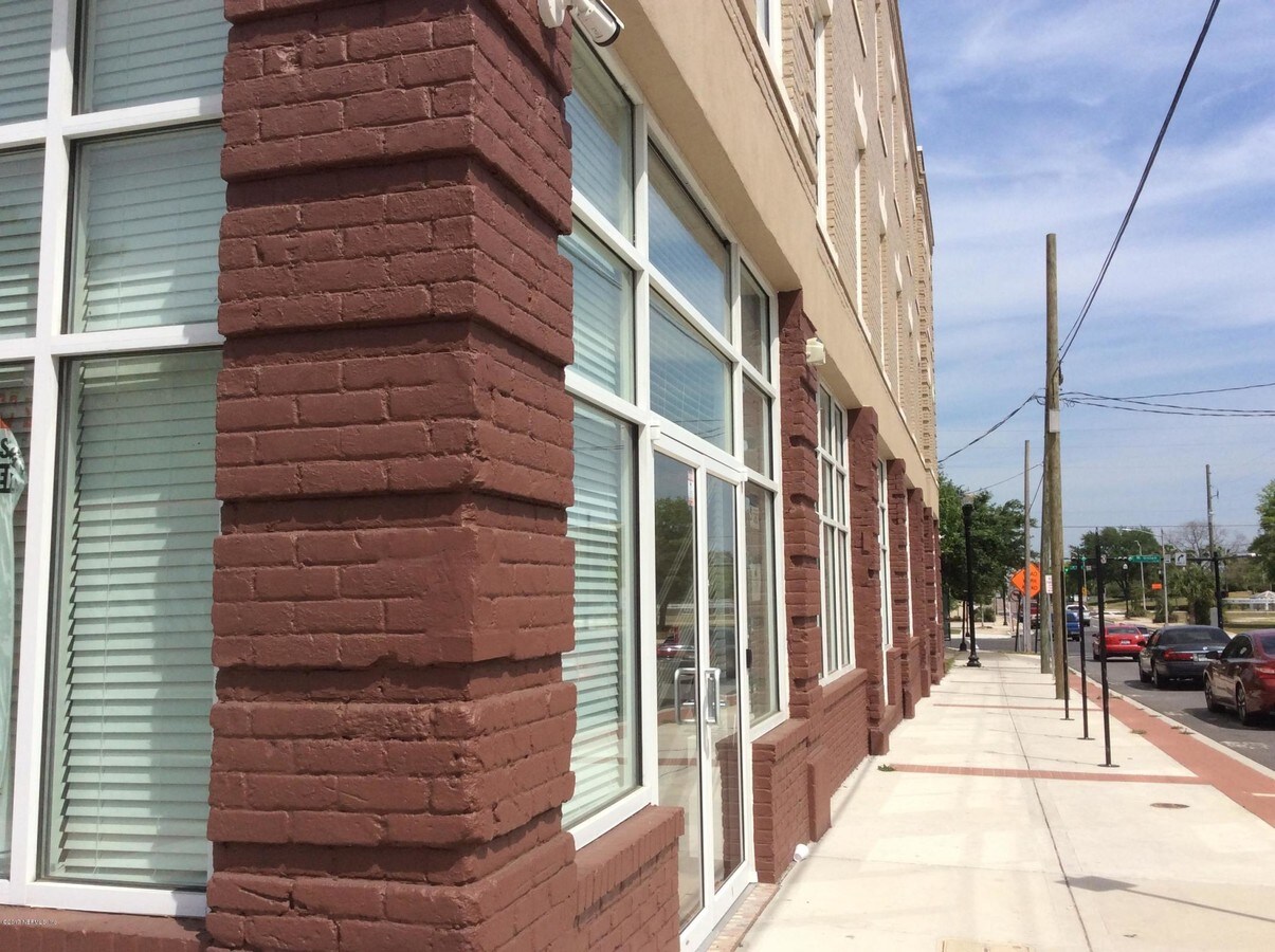 Photo - 605 W Beaver St Unidad 309