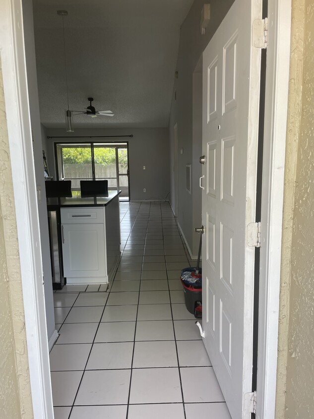 Photo - 72 Silver Park Cir (Kissimmee, FL)