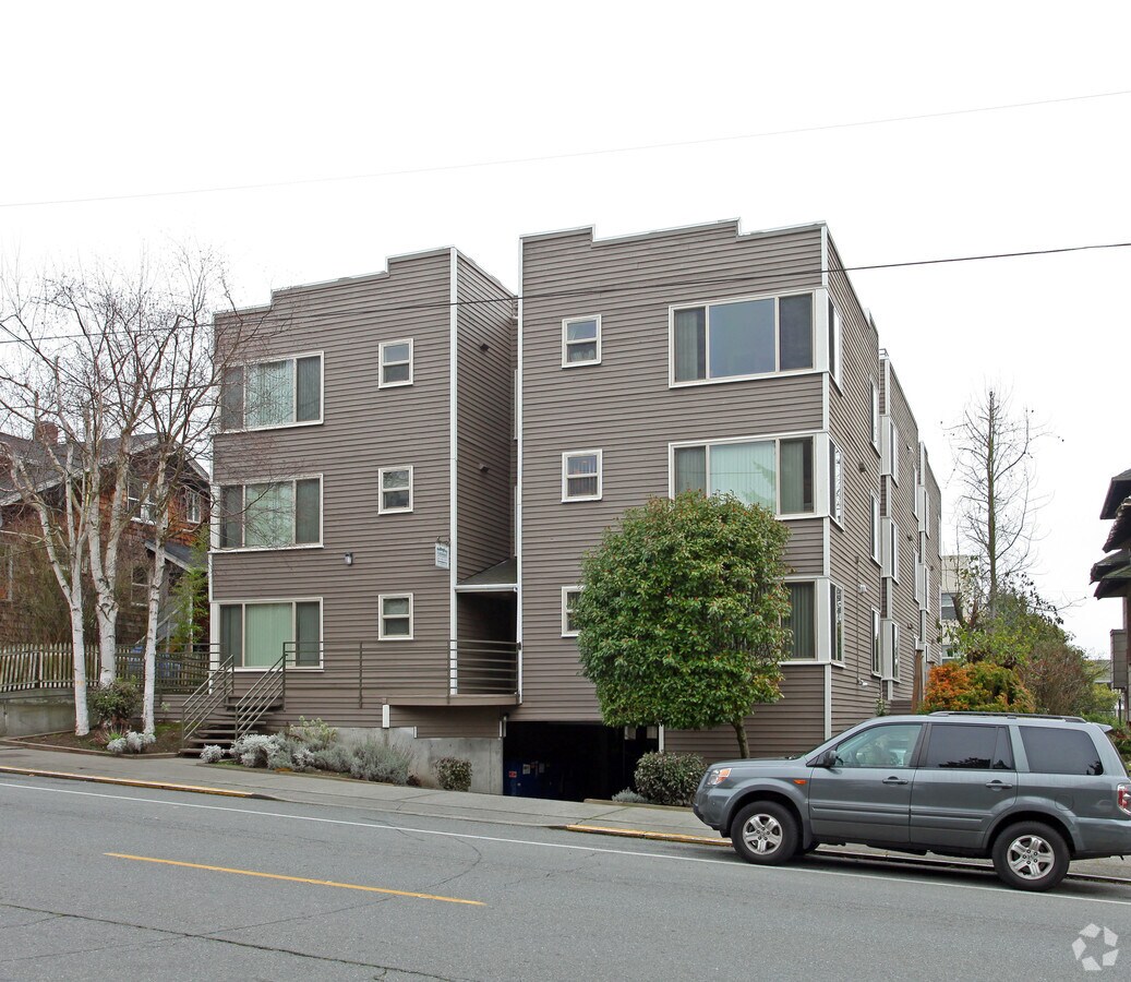 Wallingford On the Ave Apts - Wallingford On the Ave Apts