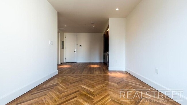Photo - Duffield Street