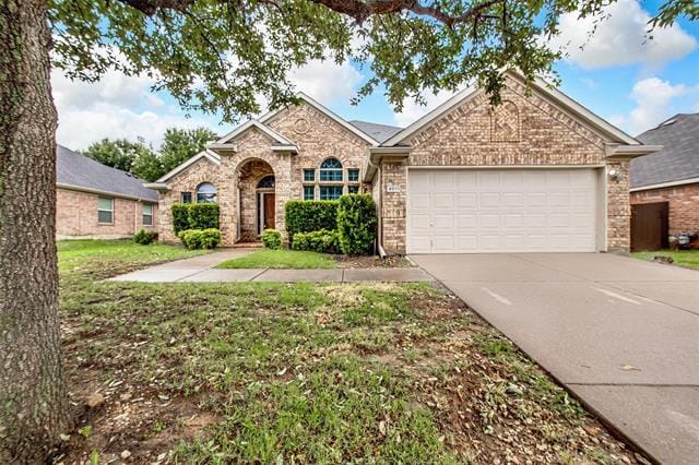 Building Photo - 4011 Alamo Dr Rental