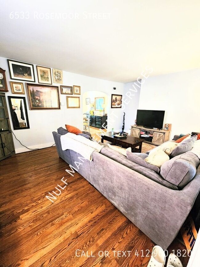 Photo - 6533 Rosemoor St
