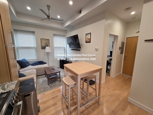 Photo - 6 Foster St Unit 3