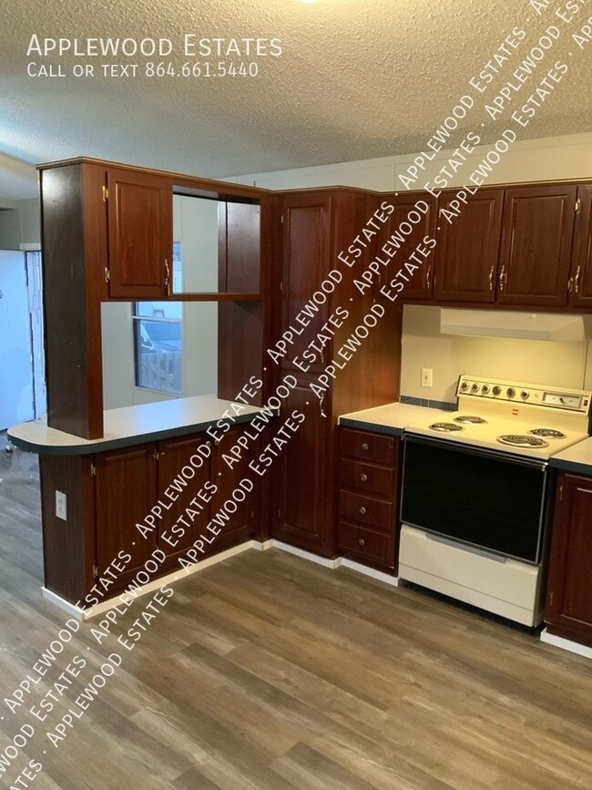 Photo - 253 Pebble Rock Cir