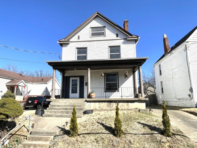 Photo - 1944 Maple Ave Apartment