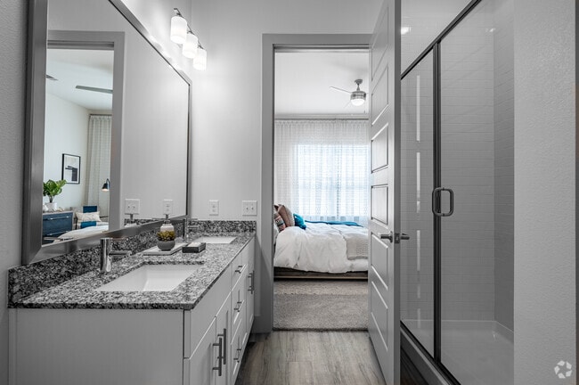2HAB, 2BA - 1.242SF B2