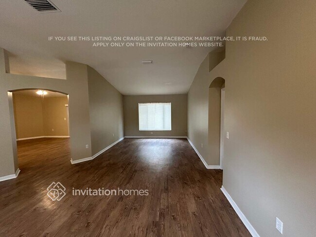 Photo - 3702 Treeline Dr