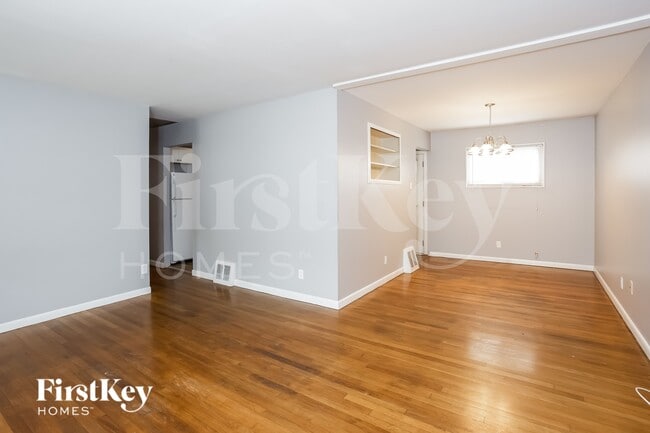 Photo - 1095 Ozment Dr