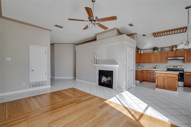 Photo - 5803 Lakeway Ct