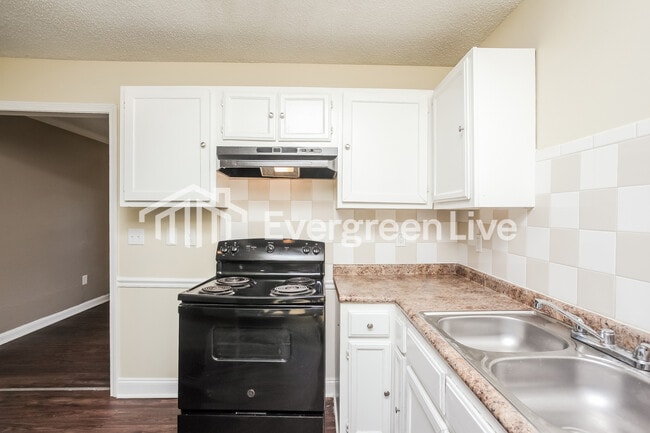 Photo - 3350 Bestway Dr