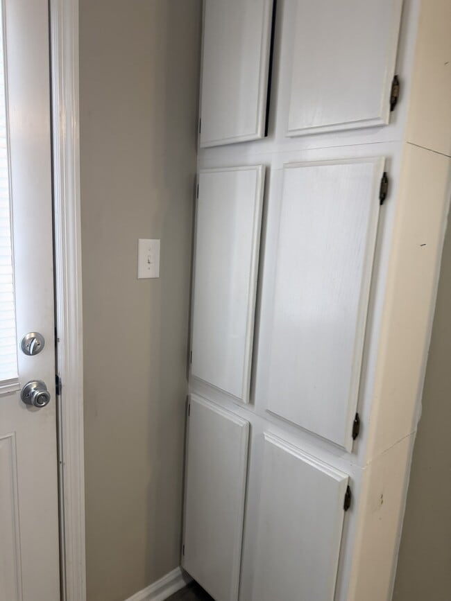 Photo - 4918 Charwood Trail NW