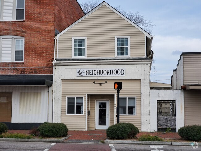 Building Photo - 1005 Chesapeake Ave Unit B Rental