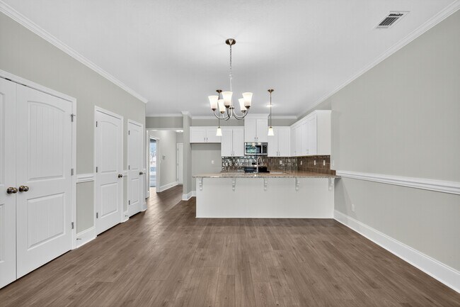 Photo - 7232 Paisley Cir