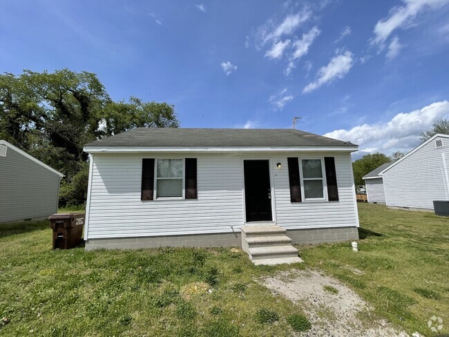 Building Photo - 306 N Dulany Ave Rental