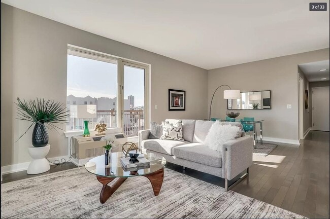 Photo - 3312 Hudson Ave Unit 4C