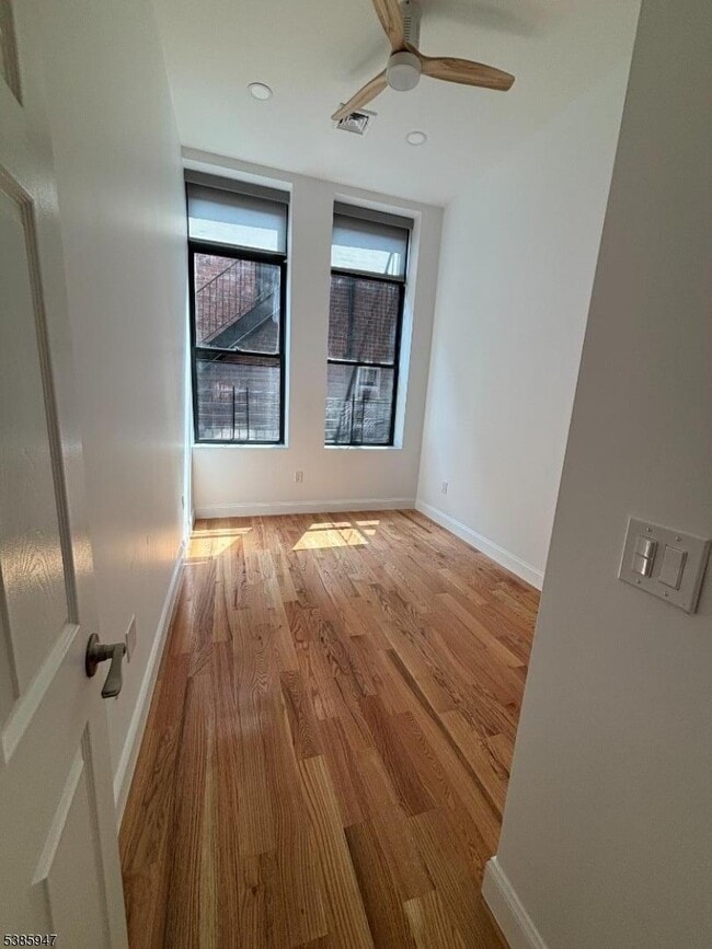 Photo - 189 Main St Unit 2B