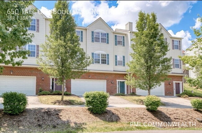 Photo - 650 Tall Oak Blvd NW Townhome