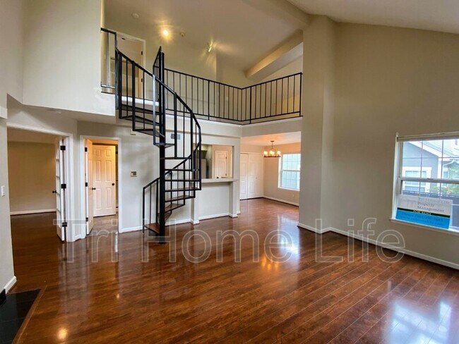 Photo - 6701 S Ivy Way