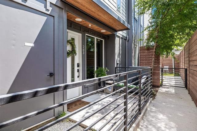 Photo - 1507 N Garrett Ave Unit 203