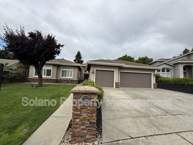 Building Photo - 2833 Prestwick Ct