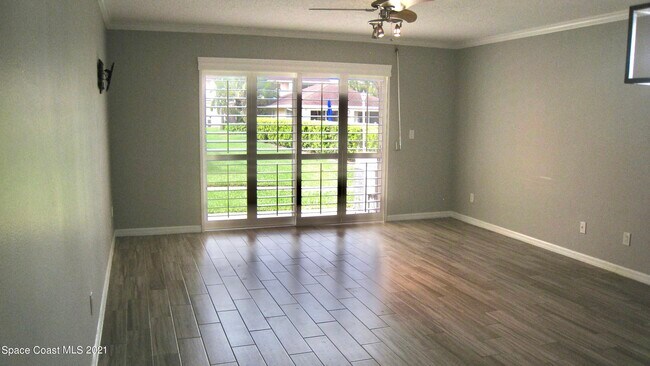 Photo - 125 Escambia Ln