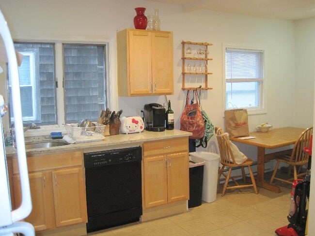 Photo - 19 Speridakis Ter Unit 1