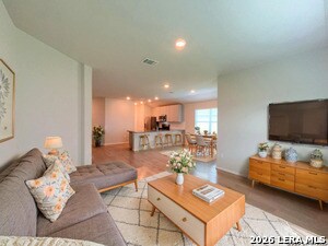 Photo - 718 Albatross Wy