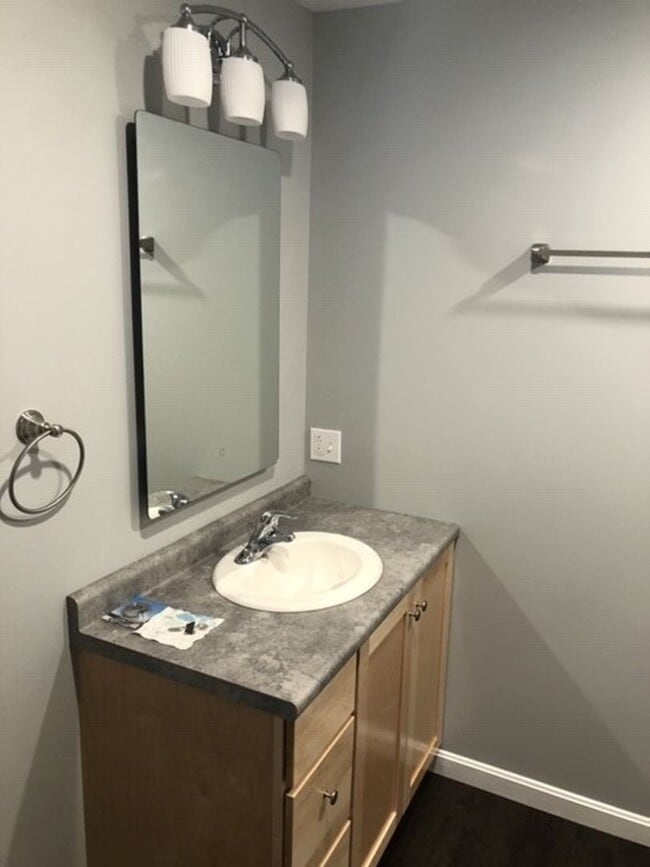 Photo - 350 US-7 Unidad 102